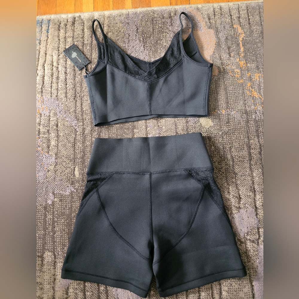 Kiki De Montparnasse Two Piece Athleisure Set - Picture 7 of 13